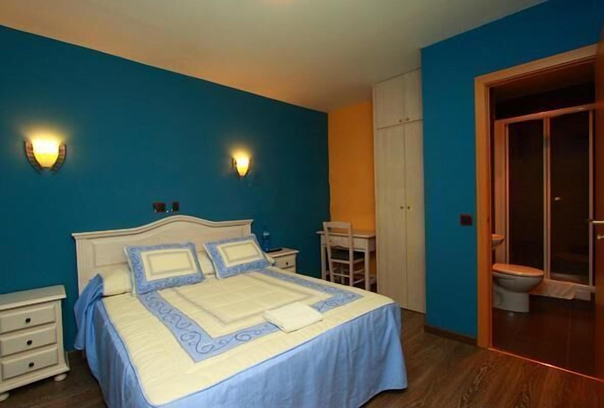 Hostal Regio Madrid Ngoại thất bức ảnh